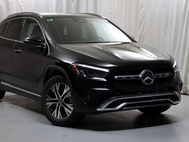 new 2025 Mercedes-Benz GLA 250 car, priced at $47,295