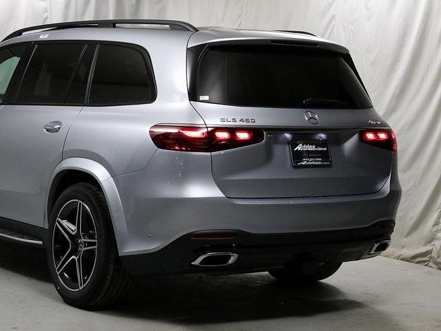 new 2025 Mercedes-Benz GLS 450 car, priced at $95,865