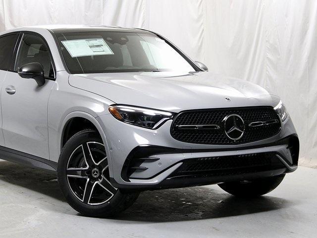 new 2025 Mercedes-Benz GLC 300 car, priced at $71,140