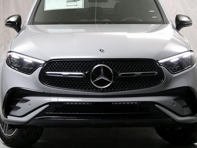 new 2025 Mercedes-Benz GLC 300 car, priced at $71,140