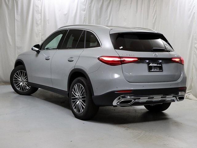 new 2025 Mercedes-Benz GLC 300 car, priced at $59,655
