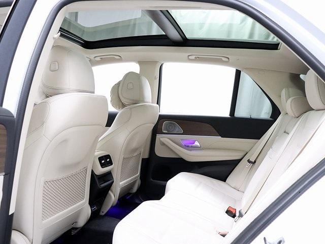 new 2026 Mercedes-Benz GLE 450 car, priced at $90,775