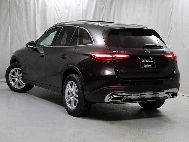 new 2025 Mercedes-Benz GLC 300 car, priced at $59,415