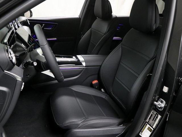 new 2025 Mercedes-Benz GLC 300 car, priced at $59,415