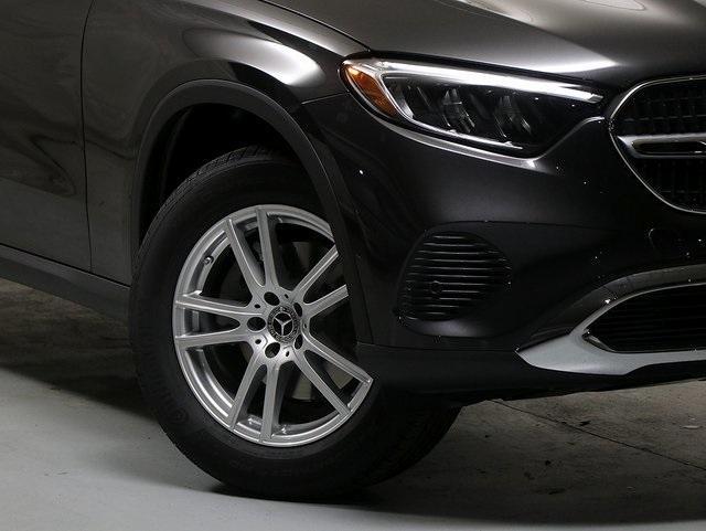 new 2025 Mercedes-Benz GLC 300 car, priced at $59,415
