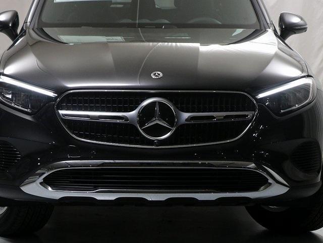 new 2025 Mercedes-Benz GLC 300 car, priced at $59,415