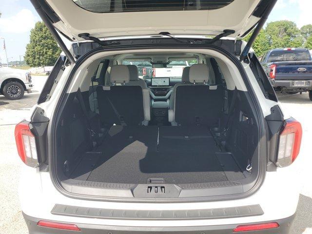 new 2025 Ford Explorer car, priced at $62,140