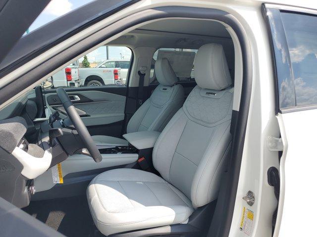 new 2025 Ford Explorer car, priced at $62,140