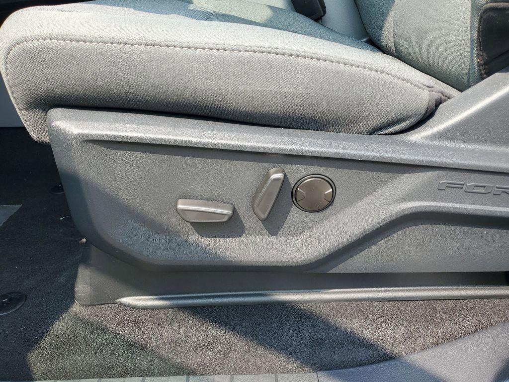 new 2025 Ford F-150 car, priced at $61,413