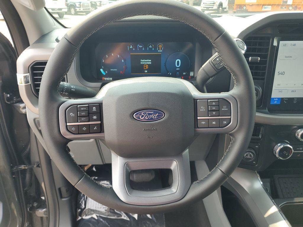 new 2025 Ford F-150 car, priced at $61,413