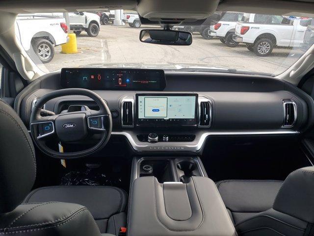 new 2025 Ford Expedition car, priced at $79,755