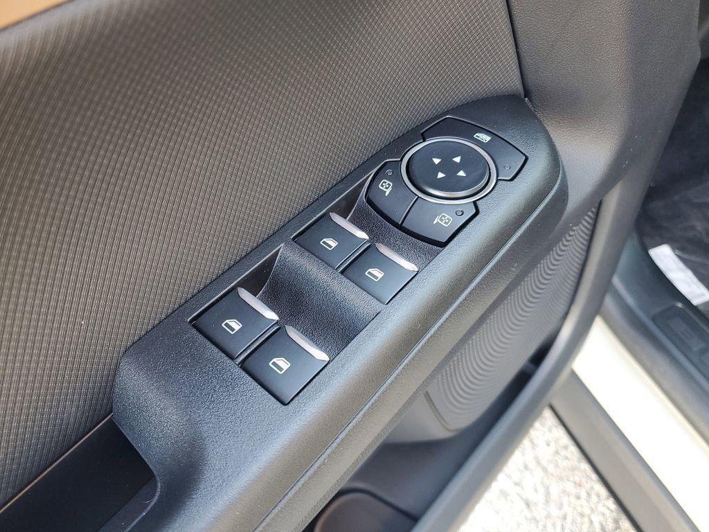 new 2025 Ford Bronco Sport car, priced at $37,686