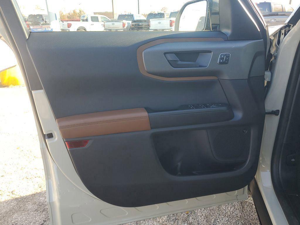 new 2025 Ford Bronco Sport car, priced at $37,686