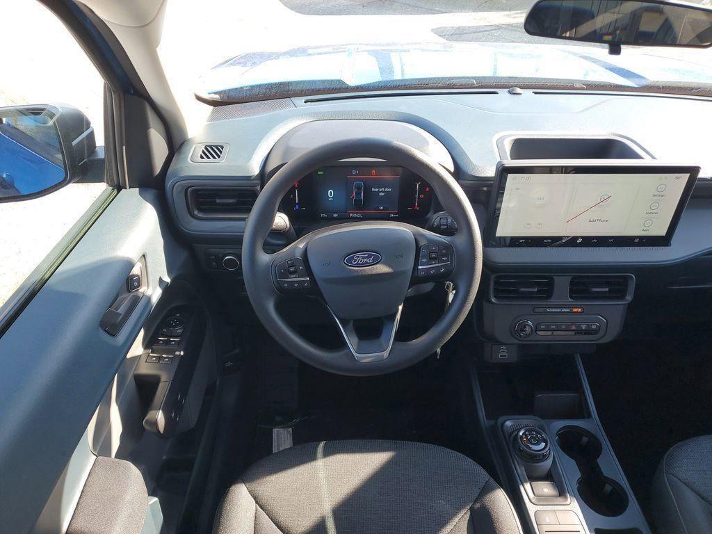new 2025 Ford Maverick car, priced at $31,582