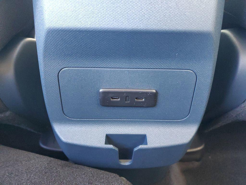 new 2025 Ford Maverick car, priced at $31,582