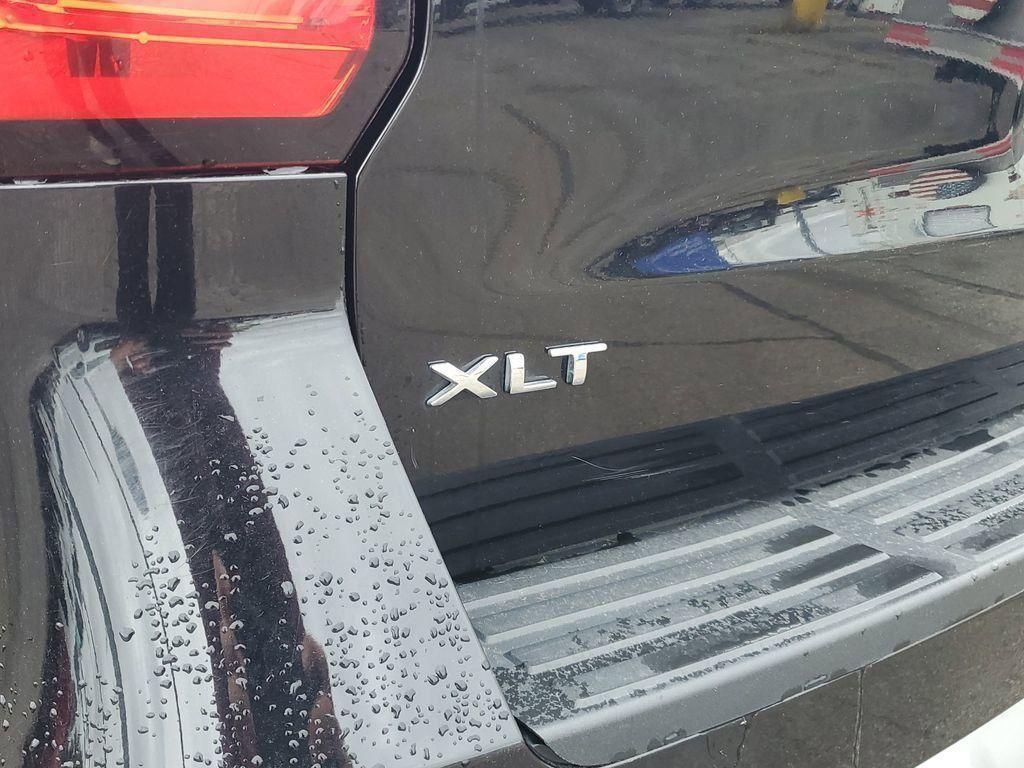 used 2024 Ford Expedition car, priced at $44,506