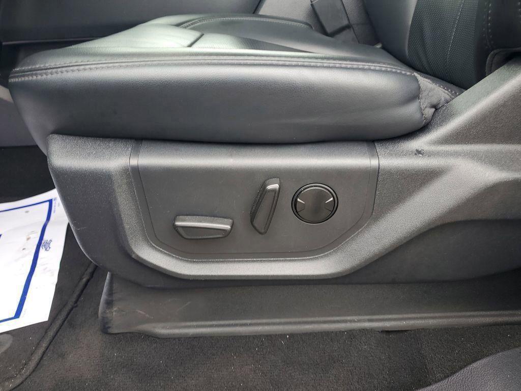 used 2024 Ford Expedition car, priced at $44,506