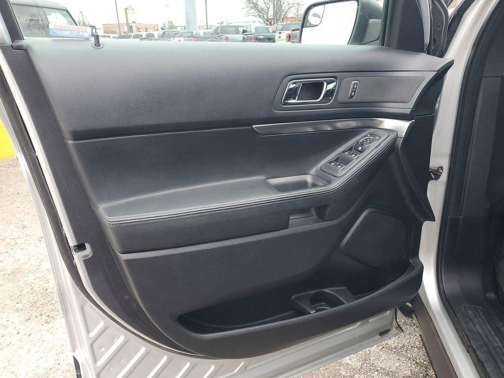 used 2017 Ford Utility Police Interceptor car, priced at $12,700