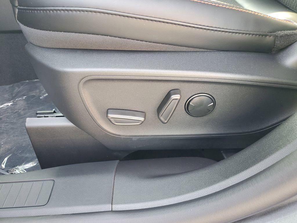 new 2025 Ford Escape car, priced at $27,714