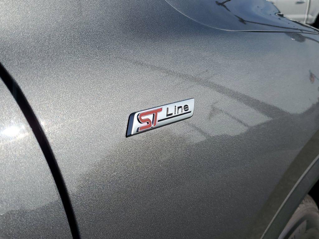 new 2025 Ford Escape car, priced at $27,714