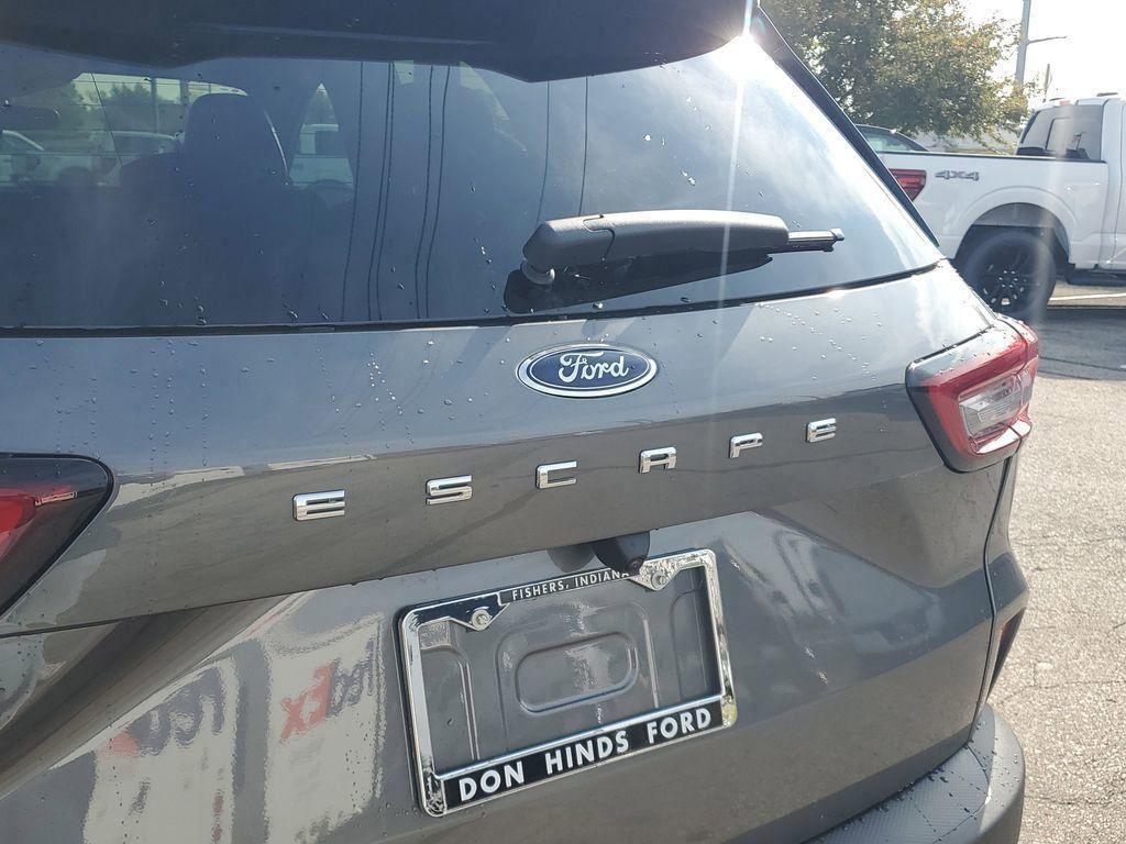 new 2025 Ford Escape car, priced at $27,714