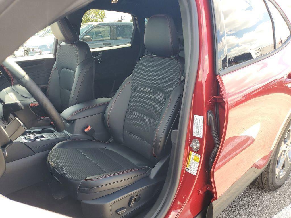 new 2025 Ford Escape car, priced at $28,644