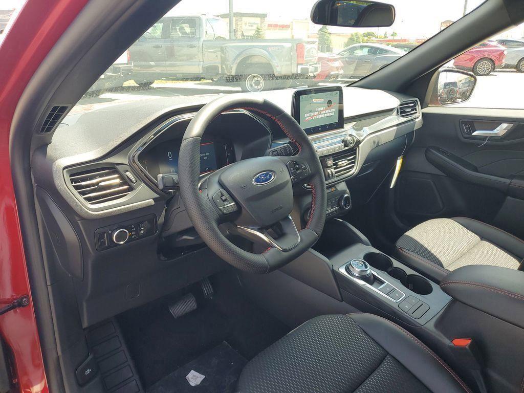 new 2025 Ford Escape car, priced at $28,644