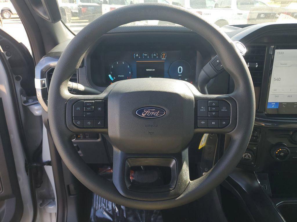 new 2025 Ford F-150 car, priced at $47,055