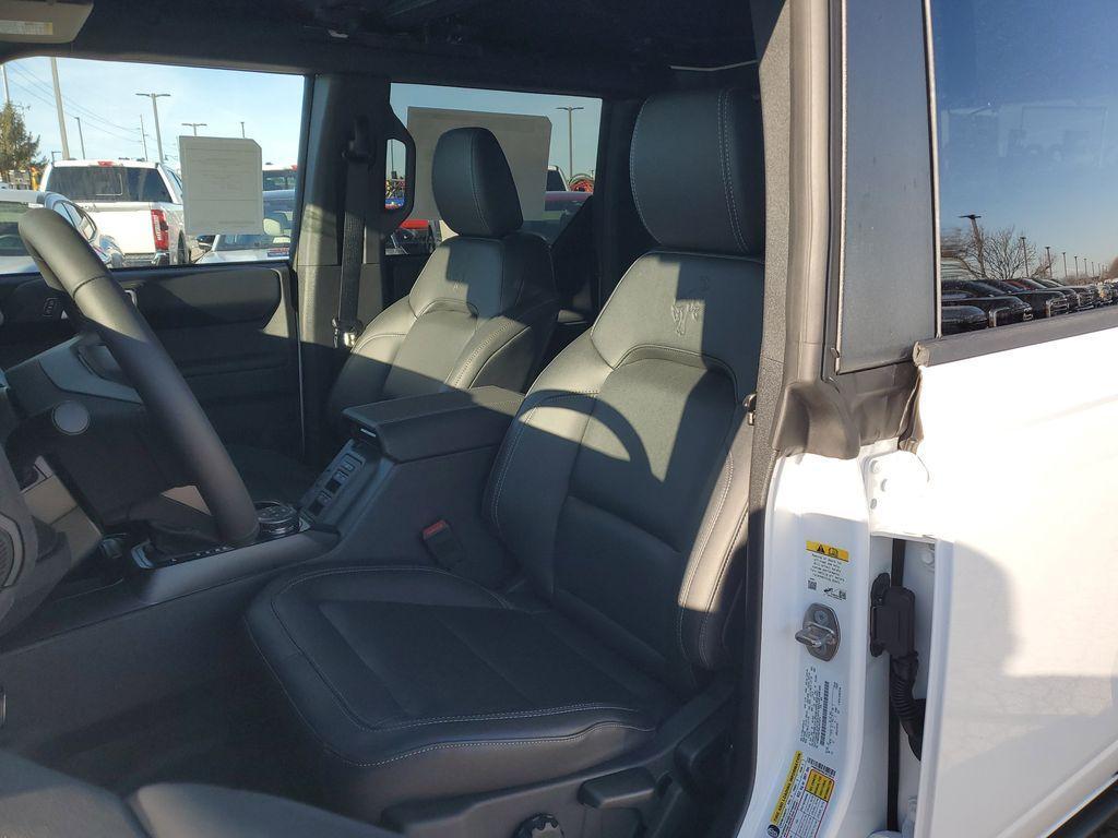 new 2025 Ford Bronco car