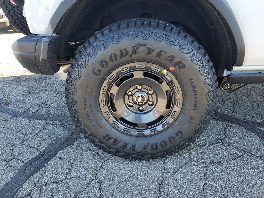 new 2025 Ford Bronco car