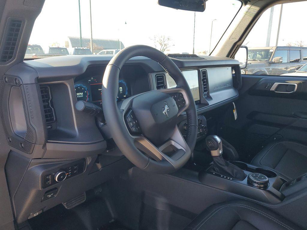 new 2025 Ford Bronco car