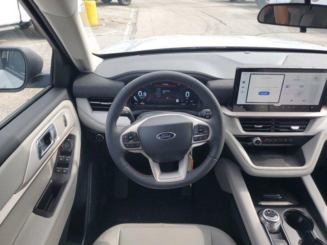 new 2025 Ford Explorer car