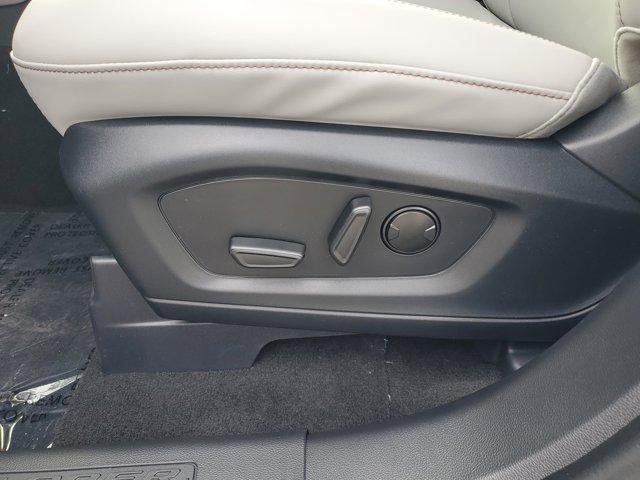 new 2025 Ford Explorer car