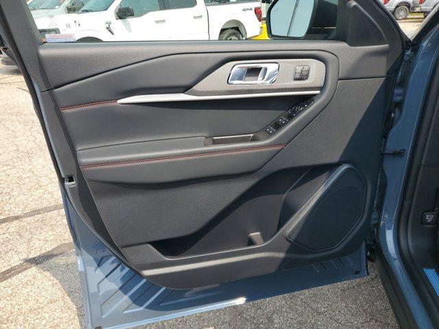 new 2025 Ford Explorer car, priced at $53,770
