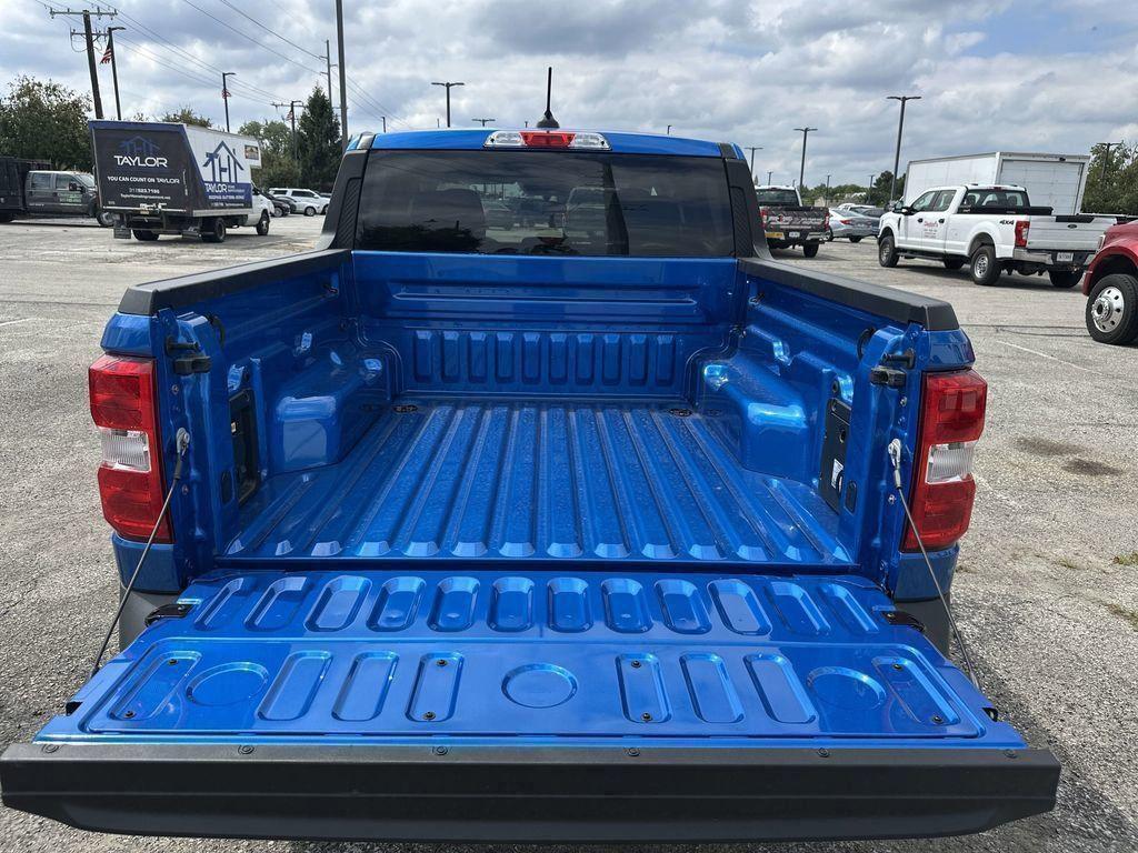 new 2025 Ford Maverick car, priced at $33,958