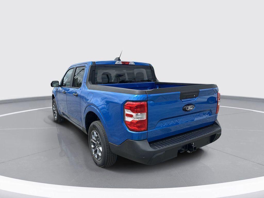 new 2025 Ford Maverick car, priced at $33,958