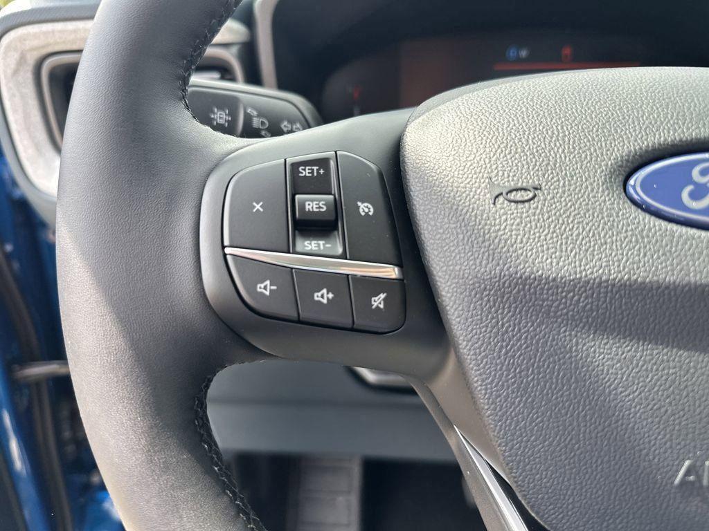 new 2025 Ford Maverick car, priced at $33,958