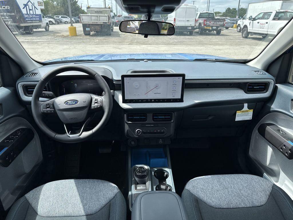 new 2025 Ford Maverick car, priced at $33,958