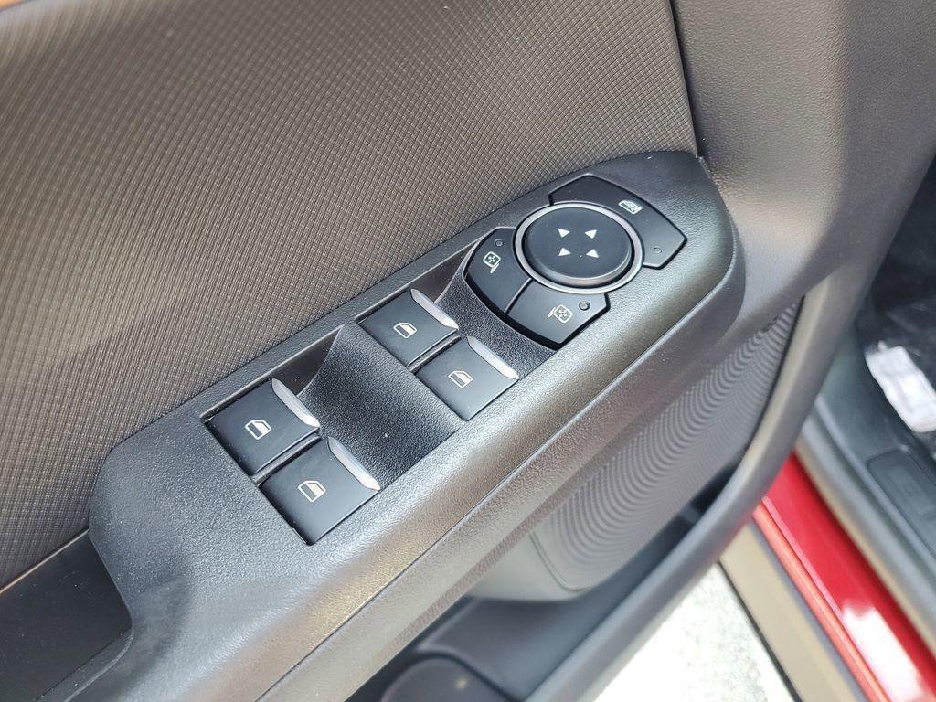 new 2025 Ford Bronco Sport car, priced at $37,303