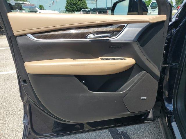 used 2021 Cadillac XT6 car, priced at $34,500