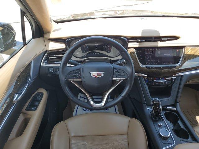 used 2021 Cadillac XT6 car, priced at $34,500