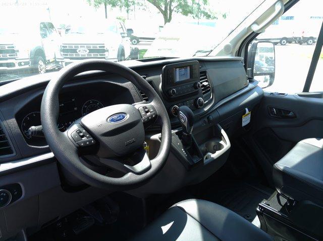 new 2025 Ford Transit-350 car