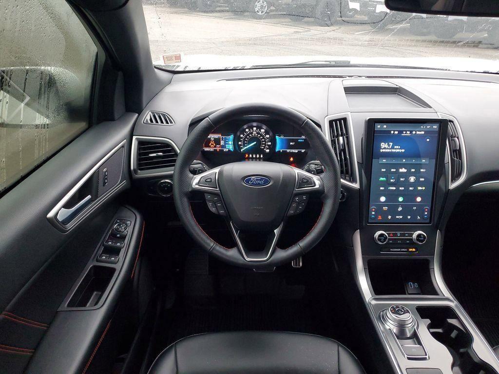 used 2023 Ford Edge car, priced at $26,475