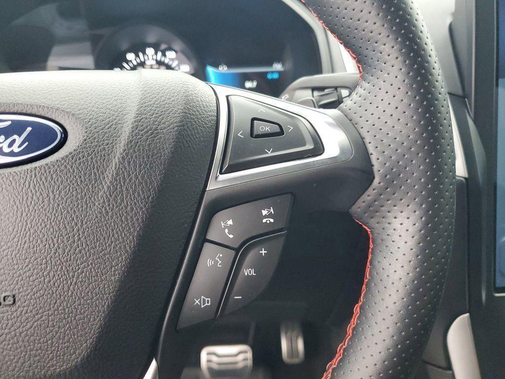 used 2023 Ford Edge car, priced at $26,475