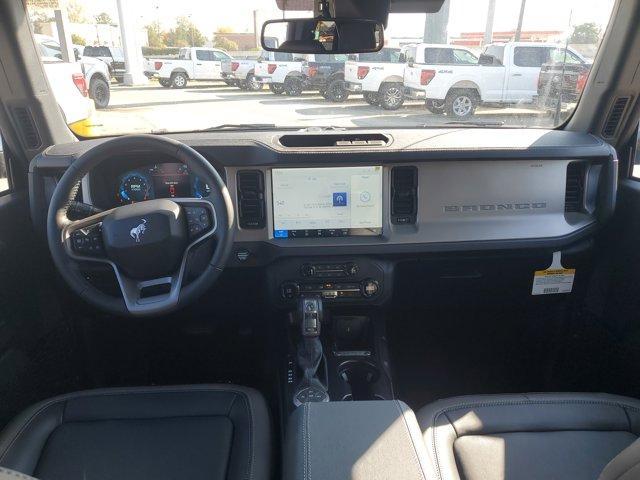 new 2025 Ford Bronco car