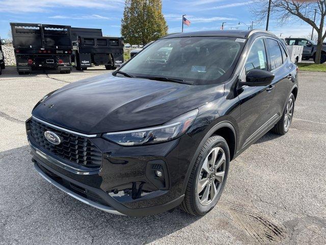 new 2025 Ford Escape car, priced at $40,890