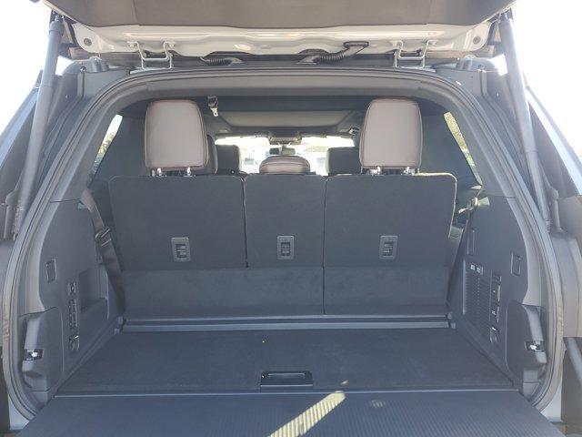 new 2025 Ford Expedition car