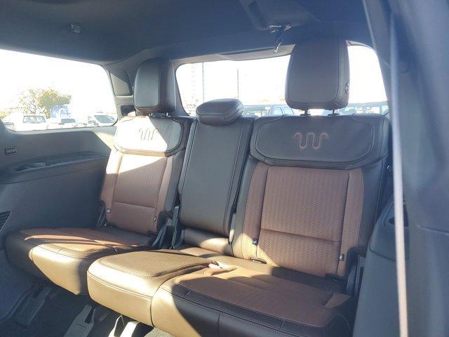 new 2025 Ford Expedition car