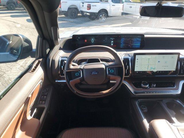 new 2025 Ford Expedition car