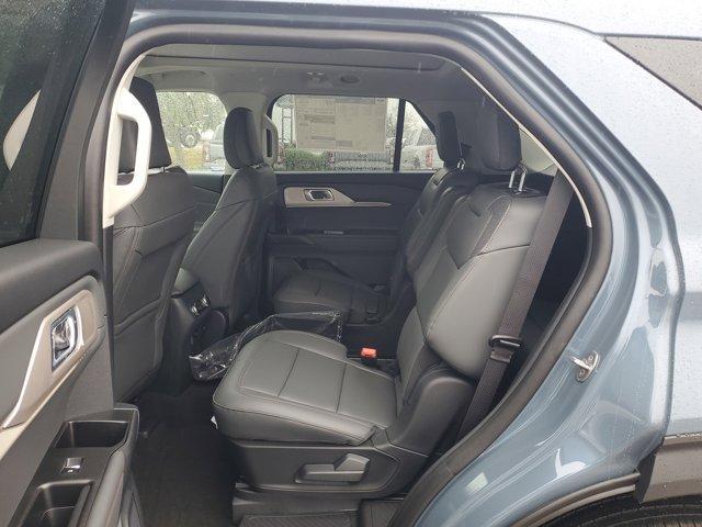 new 2025 Ford Explorer car, priced at $51,250